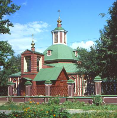 Церковь Троицы в усадьбе Воронцово.