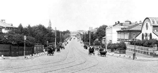 Садовая-Спасская улица в конце XIX в.