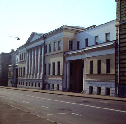 Здание Синодального училища церковного пения.
