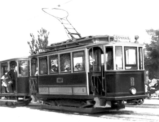Трамвайный вагон начала XX в.